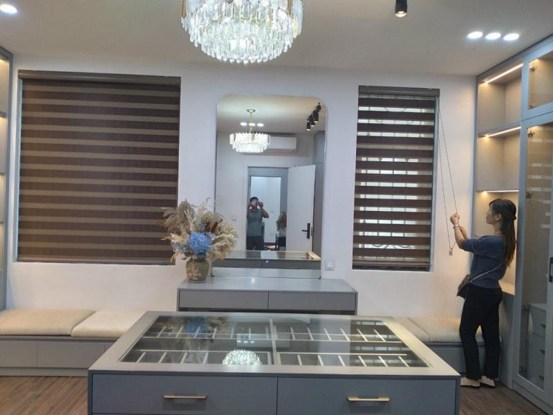 Rèm cầu vòng phong cách cao cấp chắn sáng